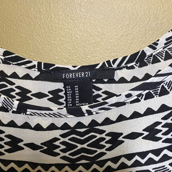 Forever 21 Cropped Tank - Picture 2 of 3